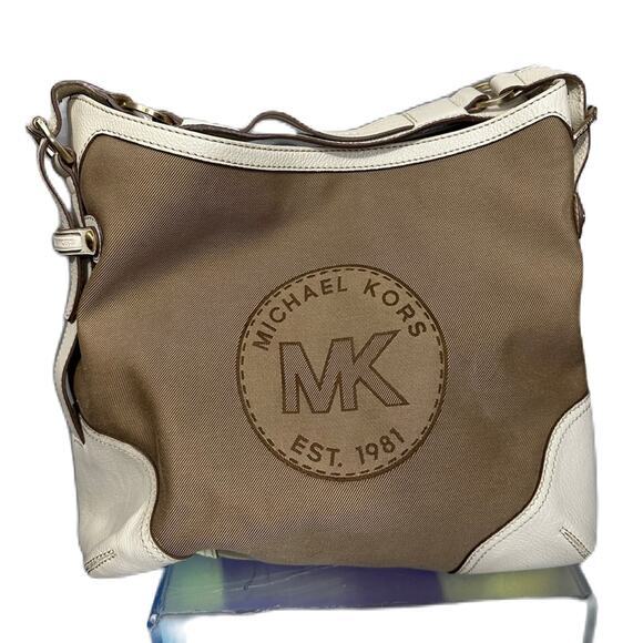 Excellent Michael Kors Millbrook Circa Twill MK Logo Leather Large Shoulder Bag - Picture 3 of 11